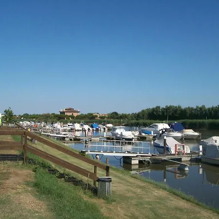 Fewo-am-adriastrand Via 19 بيت للعطل *