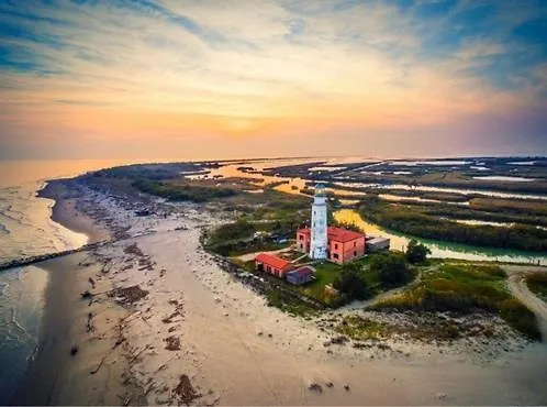 Fewo-am-adriastrand Via 19 *