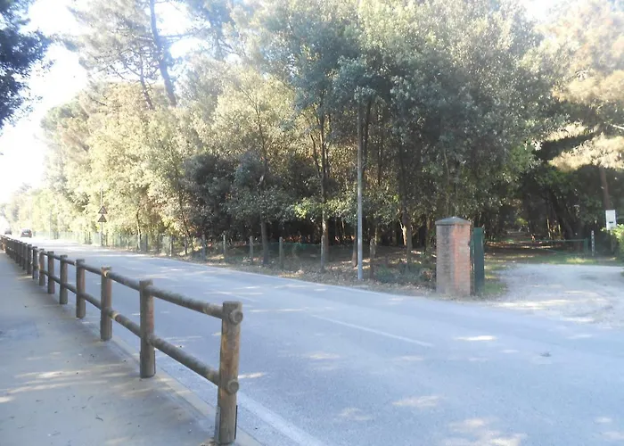 Villa Mit Ladestation Fuer Elektrofahrzeuge In Via Spiaggia 19 Lido Di Volano 別荘 リド・ディ・ヴォラーノ